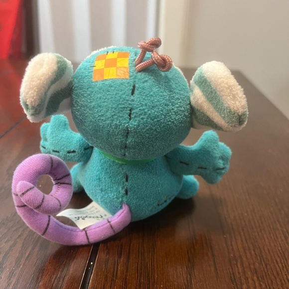 Jakks Pacific Neopets Mynci Blue and White Plush Stuffed Animal - Picture 3 of 12